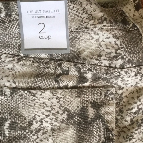 Chico’s Platinum Denim - Picture 3 of 5